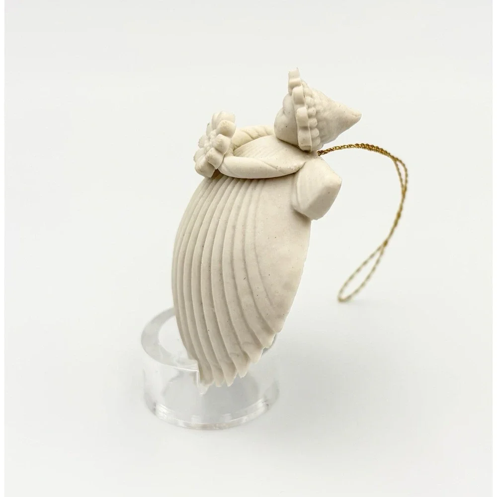 Vintage Margaret Furlong 1996 Daisy Angel Shell 2
